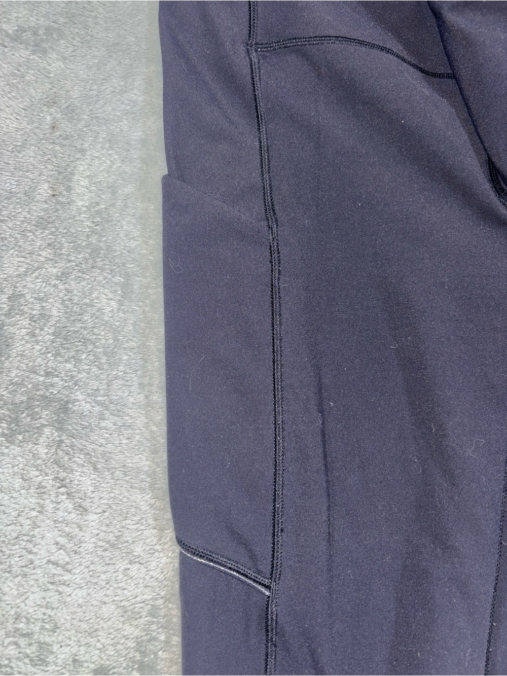 Lululemon Black Speed Up Tight 28" Leggings - Size 4